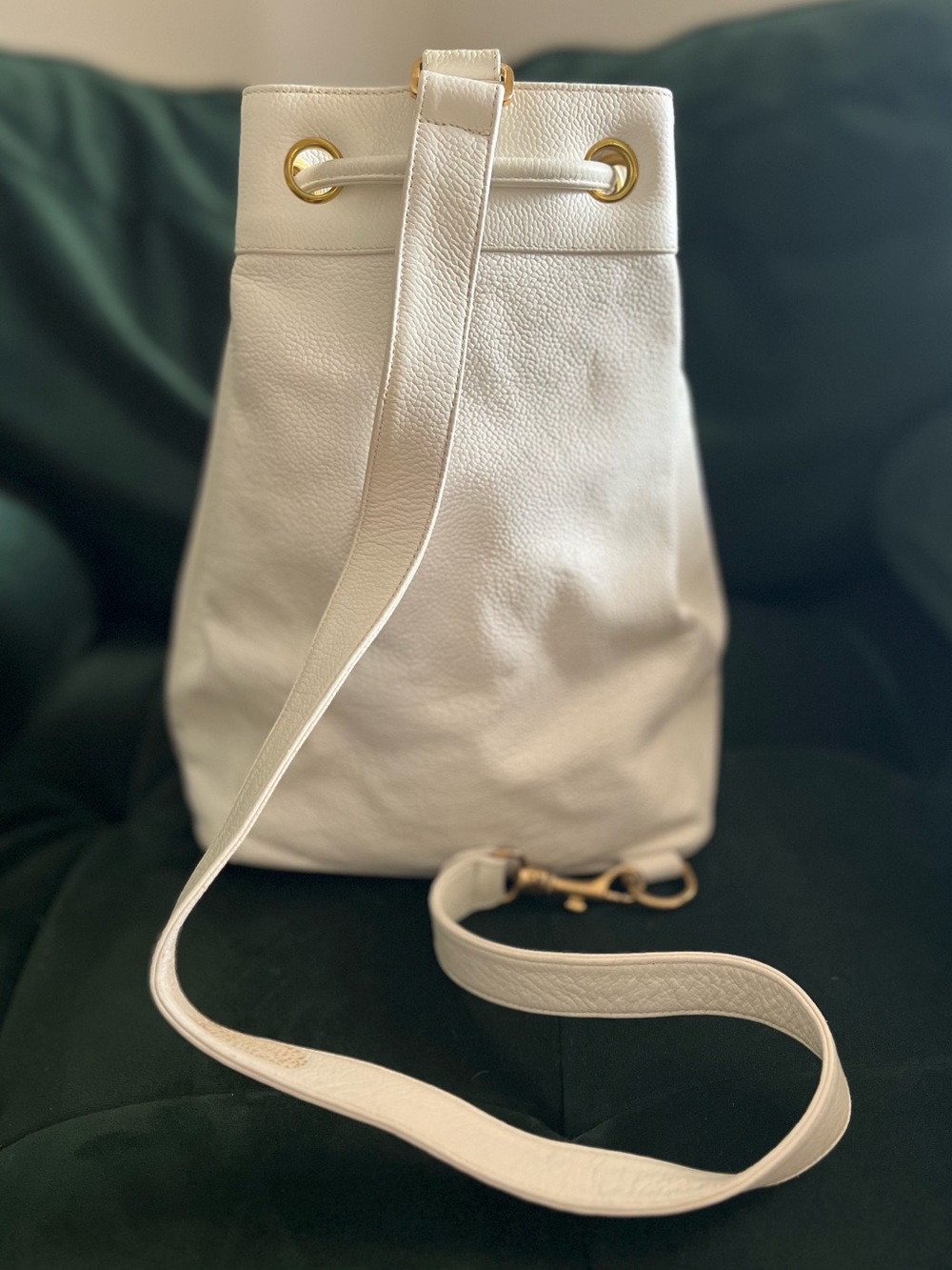 Vintage CHANEL Timeless Drawstring Sling Crossbody Backpack Caviar Medium White - Picture 3 of 15